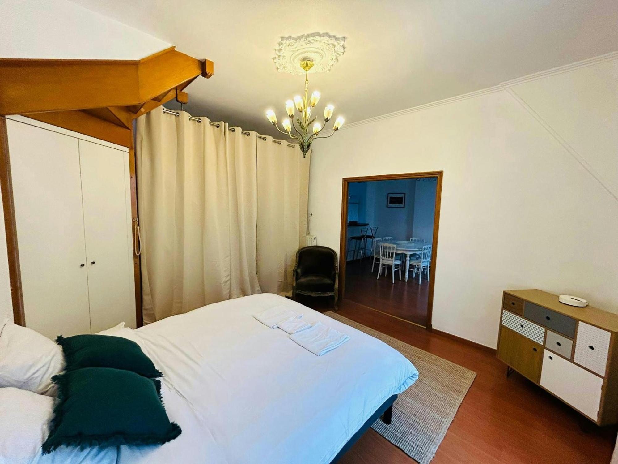 Le Majestueux Brulee Hypercentre Parking Apartment Reims Bagian luar foto